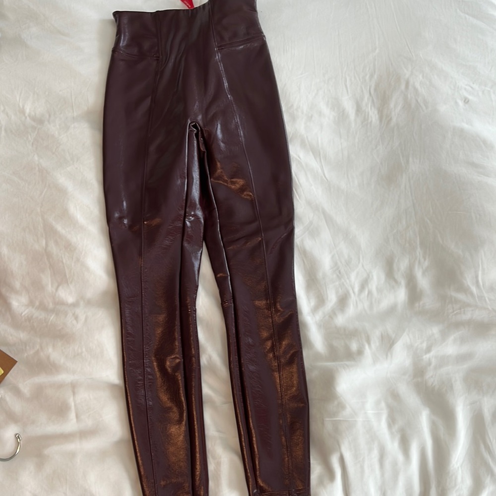SPANX FAUX PATENT LEATHER LEGGINGS